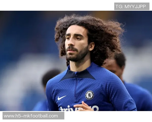 天空体育报道曼联切尔西争抢桑德兰中场萨迪基已询问转会费情况