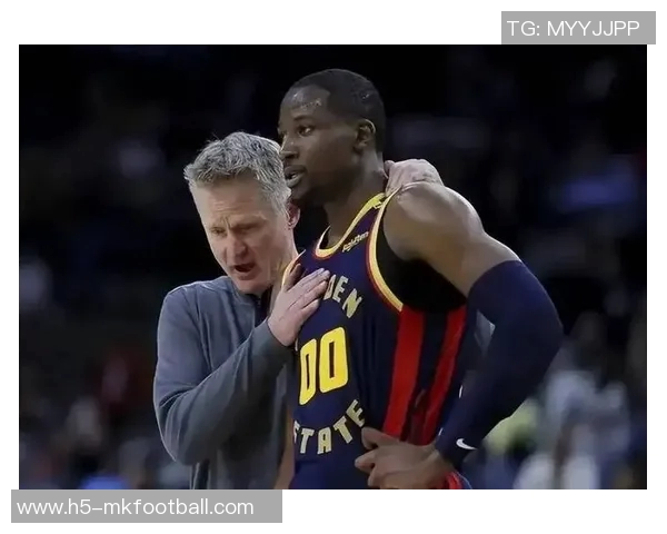 库里谈库明加表现:适度分析更有利于球员成长与团队发展 库里谈库明加表现:适度分析更有利于球员成长与团队发展