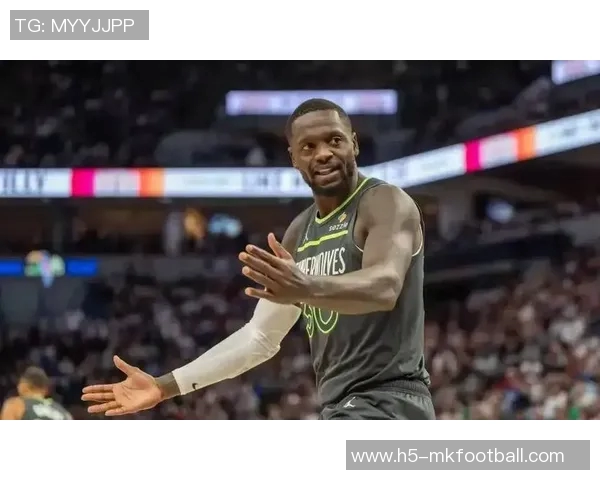 森林狼官方庆祝兰德尔生涯总得分突破14000分的重要时刻