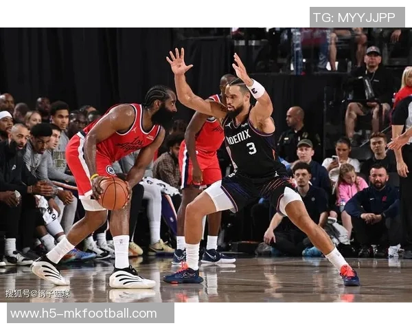 媒体人分析：上赛季依赖球星C的太阳队如何蜕变为防守强队