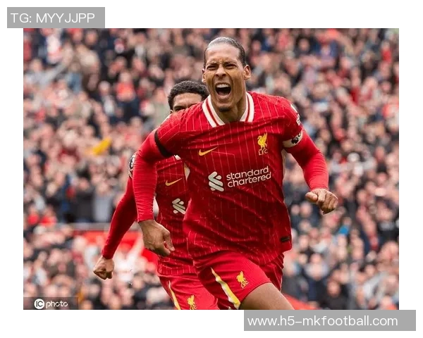 利物浦新海报揭幕对阵森林之战范戴克萨拉赫伊萨克加克波齐亮相